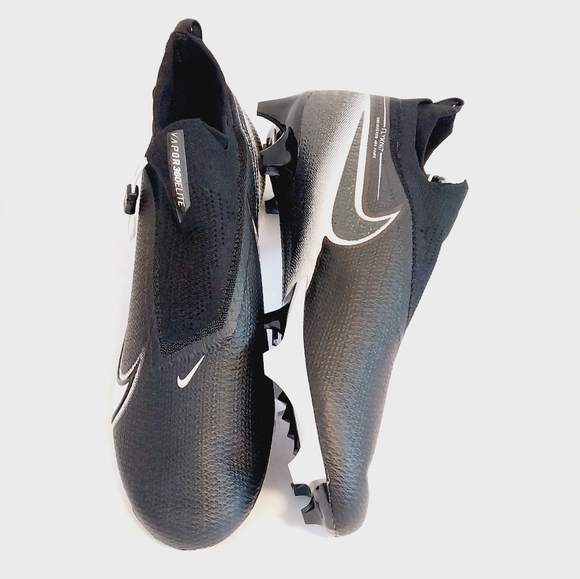 Nike Vapor Edge Elite 360 Flyknit Football Cleats - Picture 9 of 12